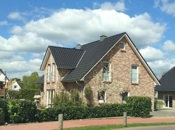 Einfamilienhaus mit Terrassengiebel